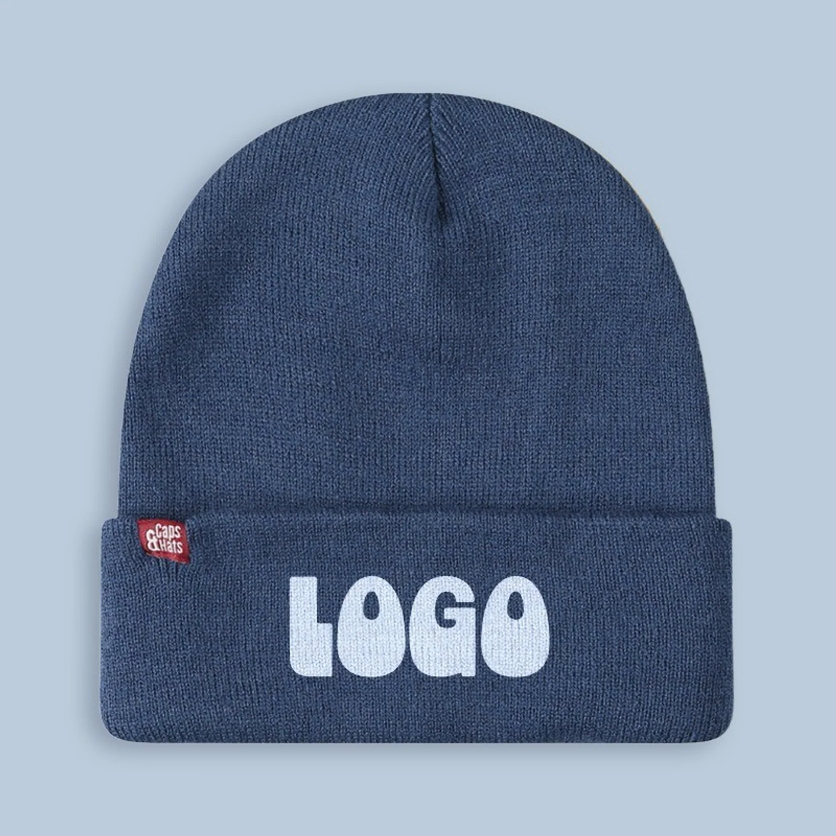 כובע צמר ממותג