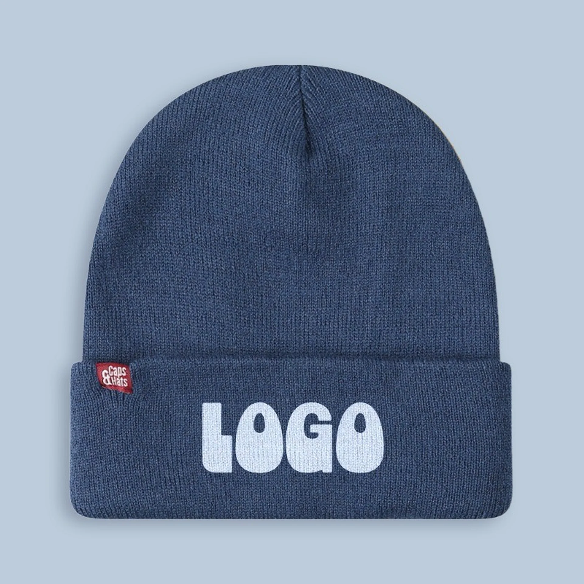 כובע צמר ממותג